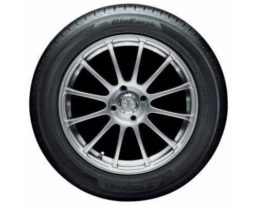 Автошины 175-65-14 Yokohama AE-01 Автошины 175-65-14 Yokohama AE-01